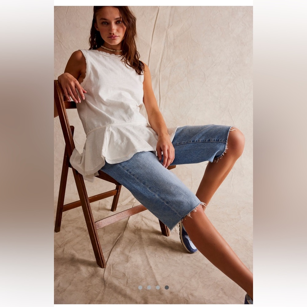 We the free Lost Tides Tunic